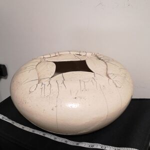 Gorgeous Significant Raku Studio Art Pottery Cream Ceramic Art Vessel Signed